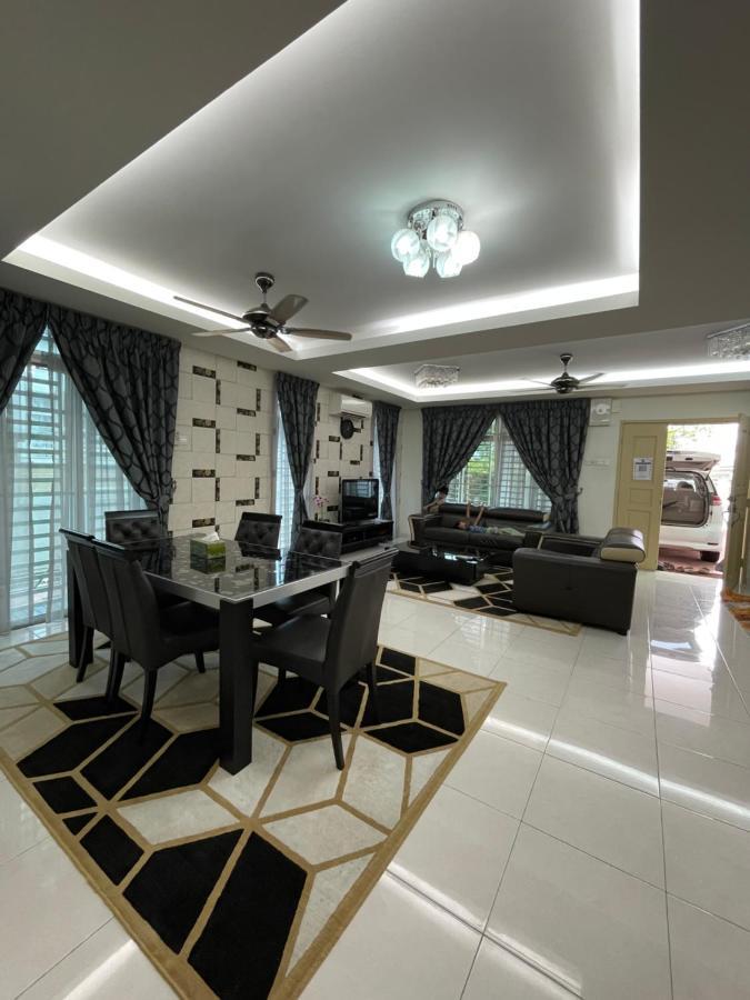 3R D'Latania Senawang Hotel Seremban Exterior photo